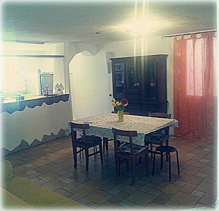 Sardegna Casa A 250 Metri Dal Mare Con Piscina Apartment Olbia Ngoại thất bức ảnh
