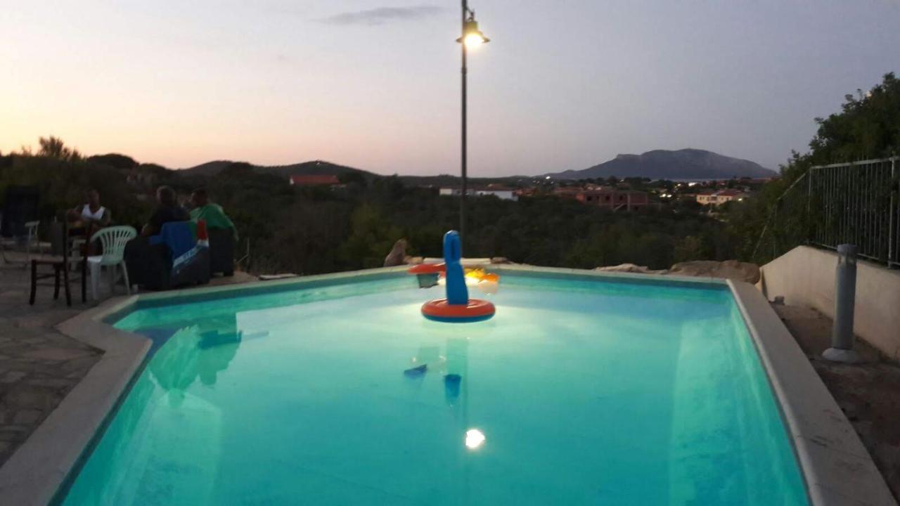 Sardegna Casa A 250 Metri Dal Mare Con Piscina Apartment Olbia Ngoại thất bức ảnh